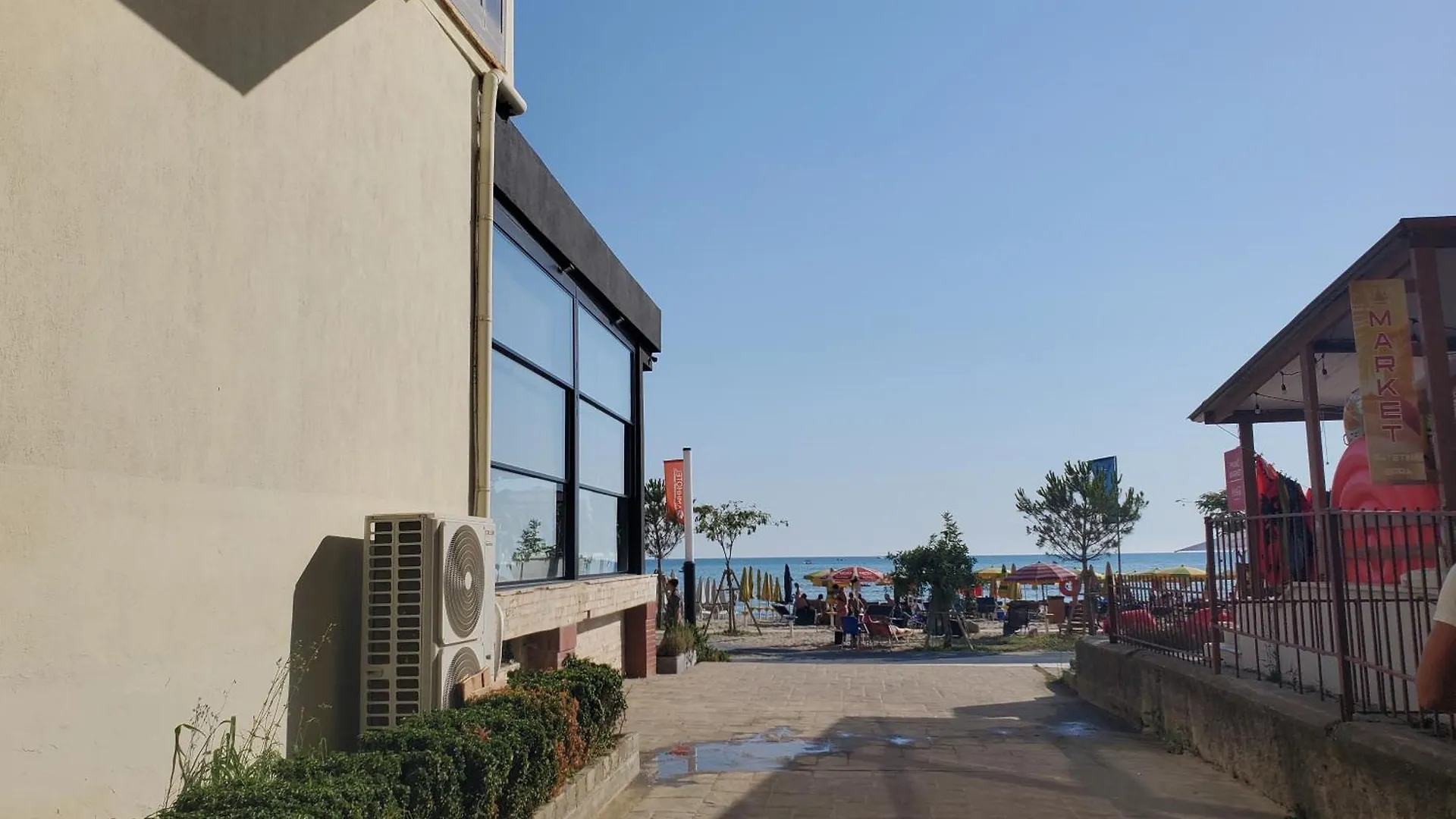 Lion Place Durres