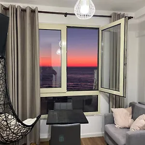 Apartment Arteg - Full Sea View, Durrës