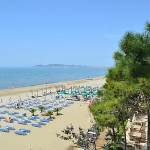  Apartman Uani